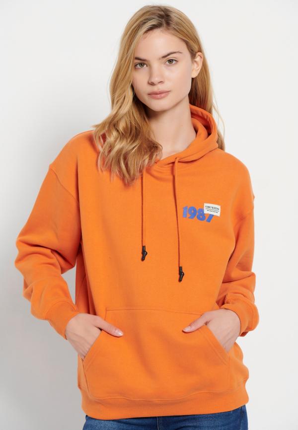 Oversized φούτερ με τύπωμα στην πλάτη