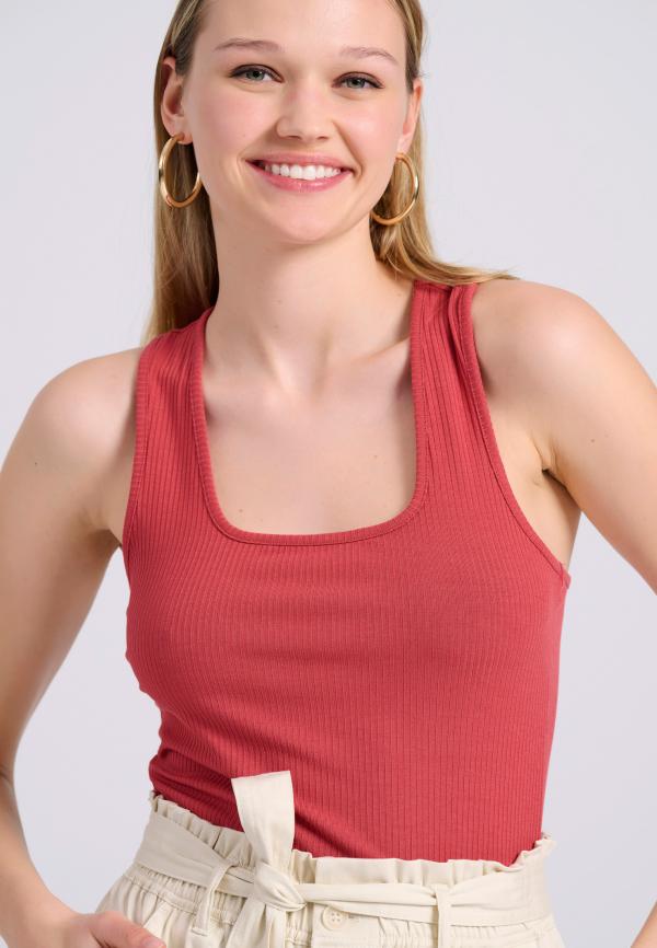 Tank top σε rib ύφανση