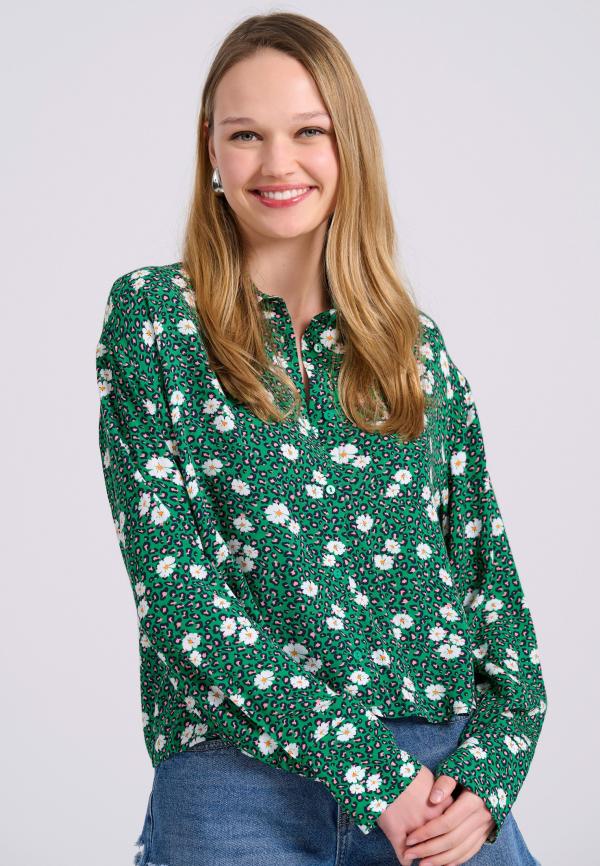 Γυναικείο loose fit πουκάμισο με all over τύπωμα