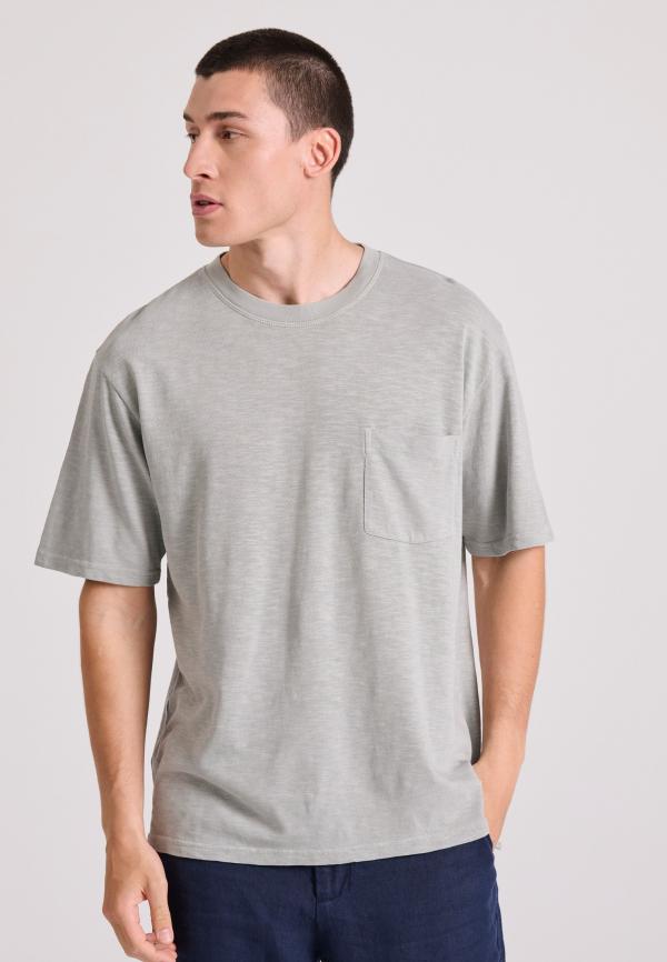 Relaxed fit t-shirt με τσέπη στο στήθος