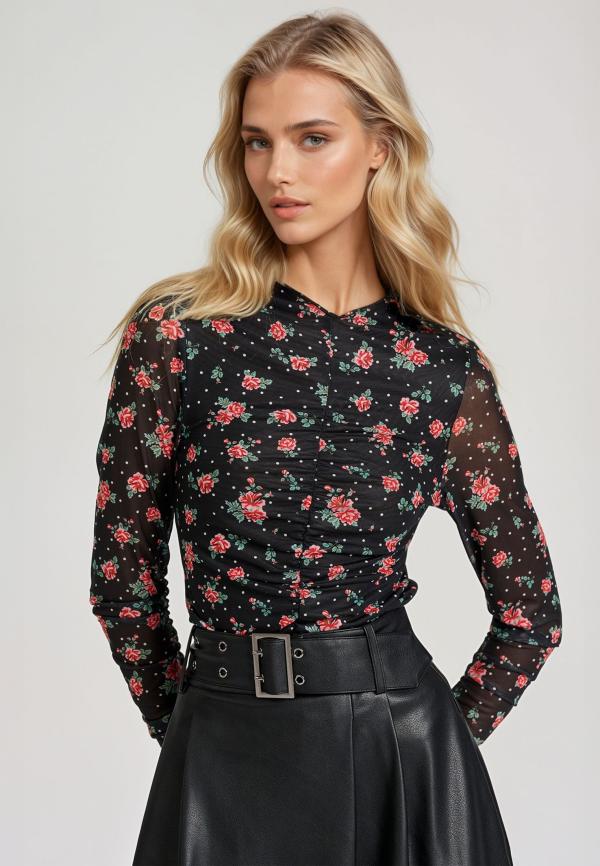 Top με all over τύπωμα και σούρες