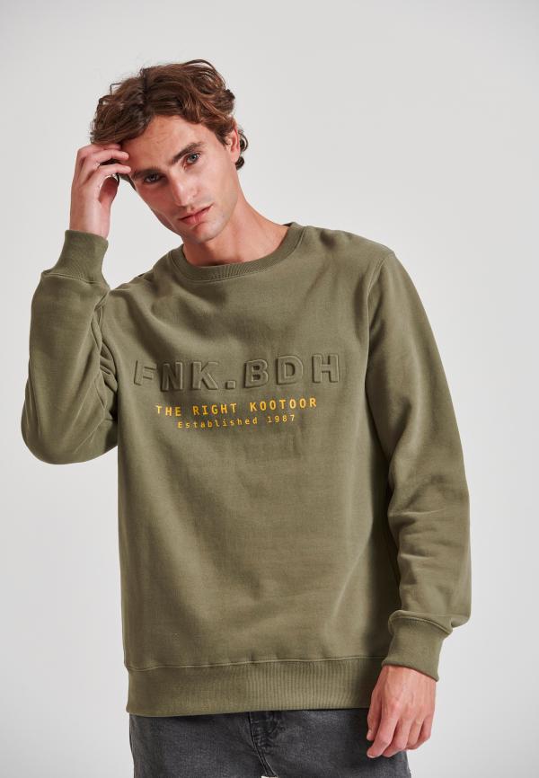 Φούτερ με embossed τύπωμα στο στήθος