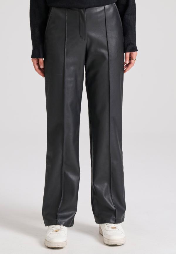 Γυναικείο casual παντελόνι από οικολογικό δέρμα (PU)