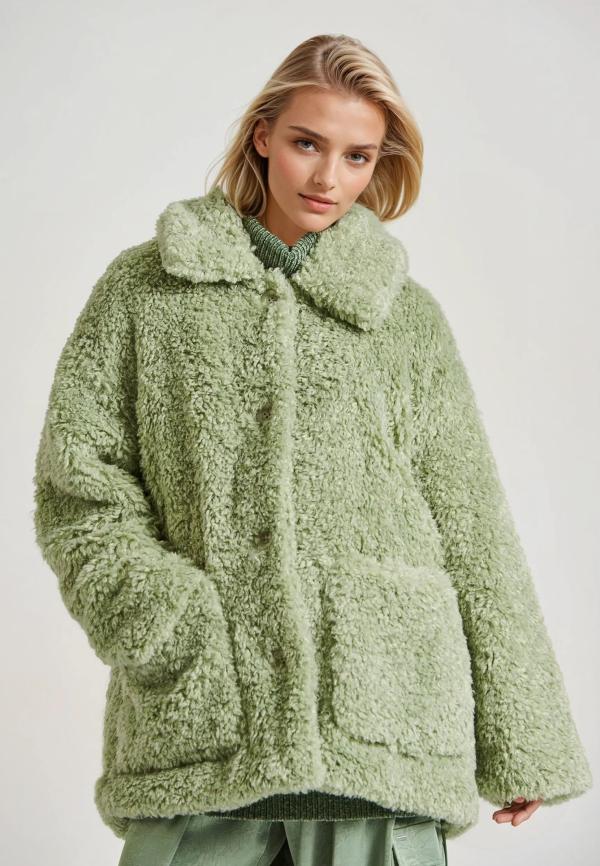 Loose fit faux fur jacket