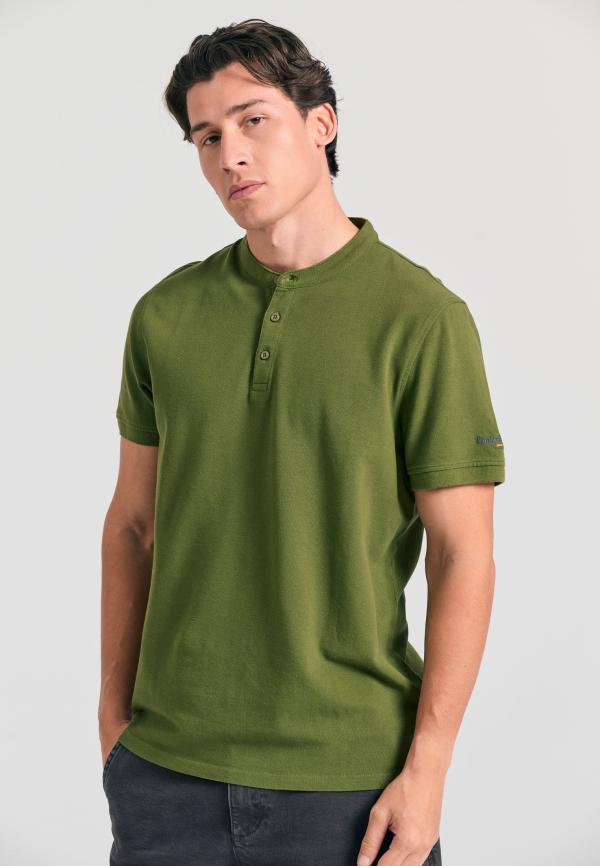 Μπλούζα polo με λαιμό mao και κέντημα στο μανίκι