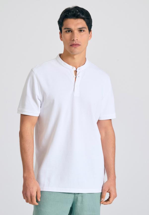 Μπλούζα polo με λαιμό mao και κέντημα στο μανίκι