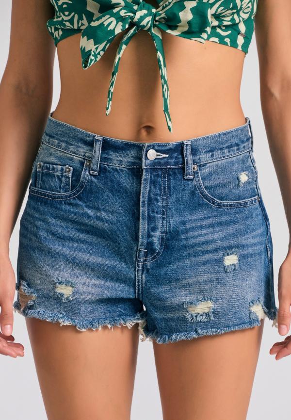 Γυναικείο τζιν σορτς με destroyed effects
