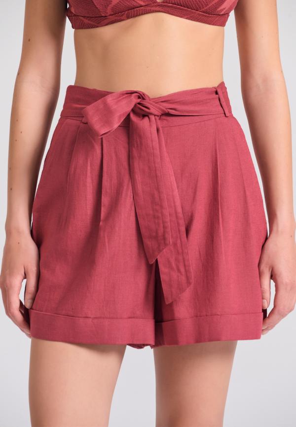 Loose fit linen blend σορτς με πιέτες και ζώνη