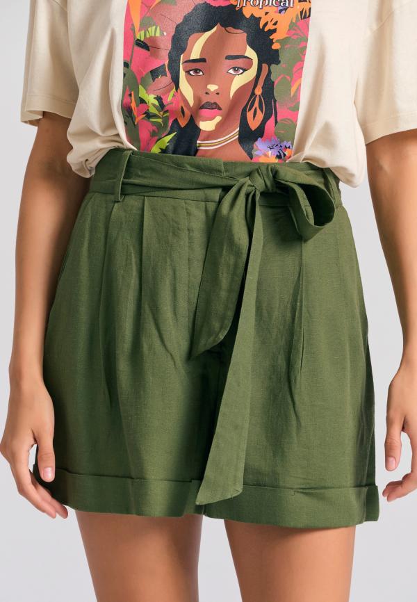 Loose fit linen blend σορτς με πιέτες και ζώνη