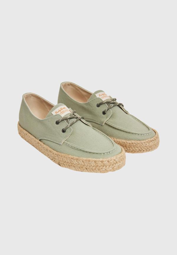 Ανδρικές εσπαντρίγιες