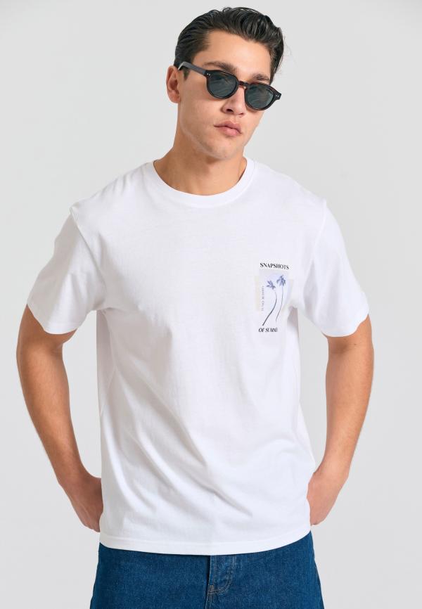 T-shirt με φωτογραφικό τύπωμα στην πλάτη