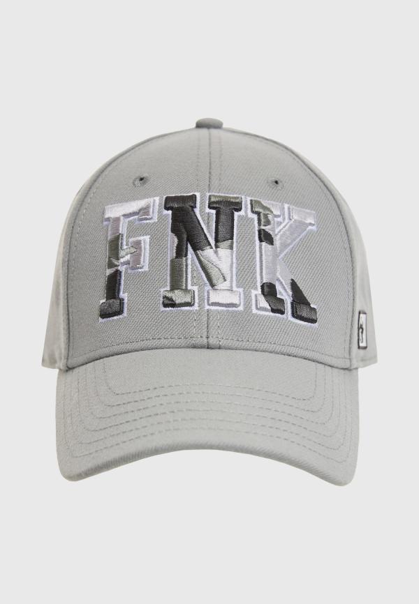 Ανδρικό καπέλο με branded κέντημα