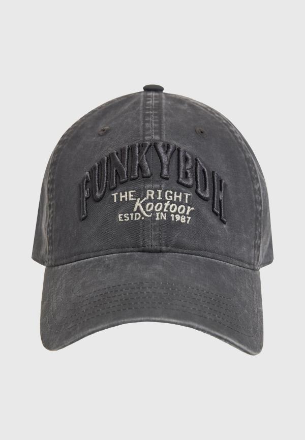 Ανδρικό καπέλο με branded κέντημα