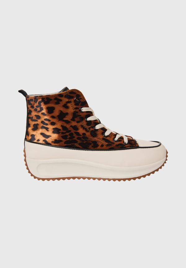 Γυναικείο sneaker με διπλή σόλα