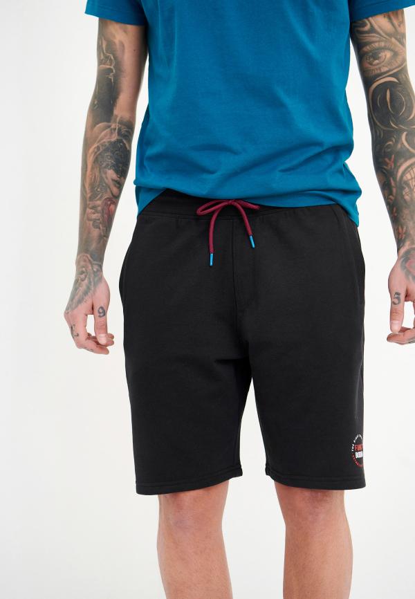 Essential αθλητική βερμούδα με λογότυπο