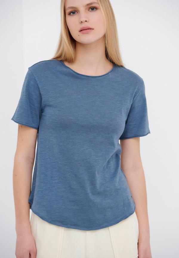 Essential t-shirt