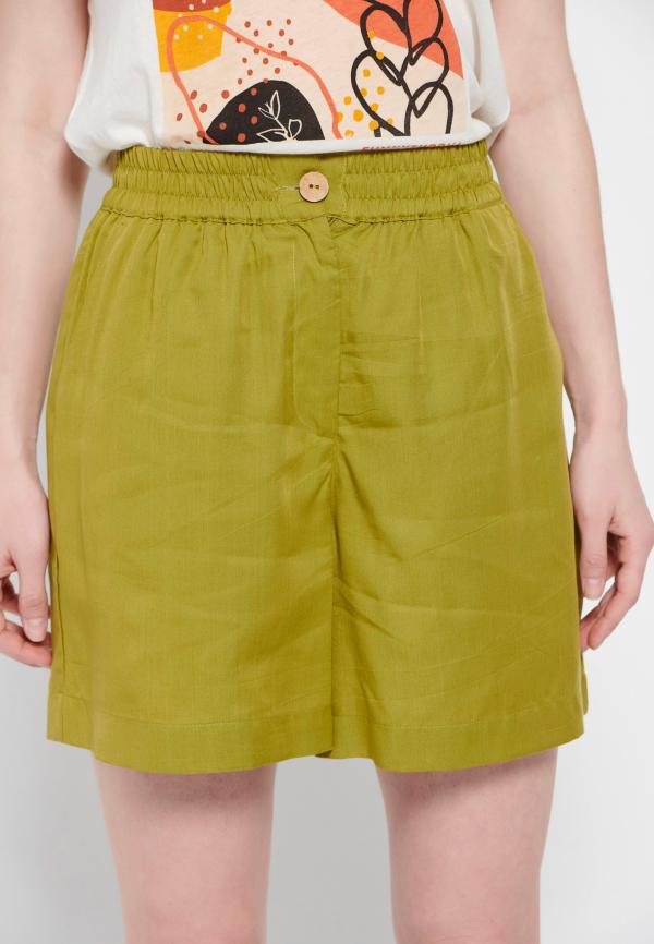 Γυναικείο σορτς από lyocell με ελαστική μέση