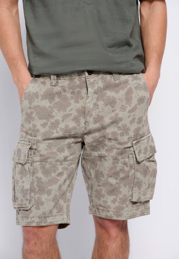 Cargo βερμούδα με all over τύπωμα