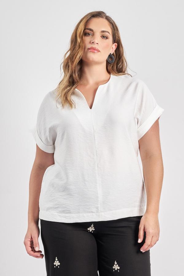 Κοντομάνικη μπλούζα όψη λινό