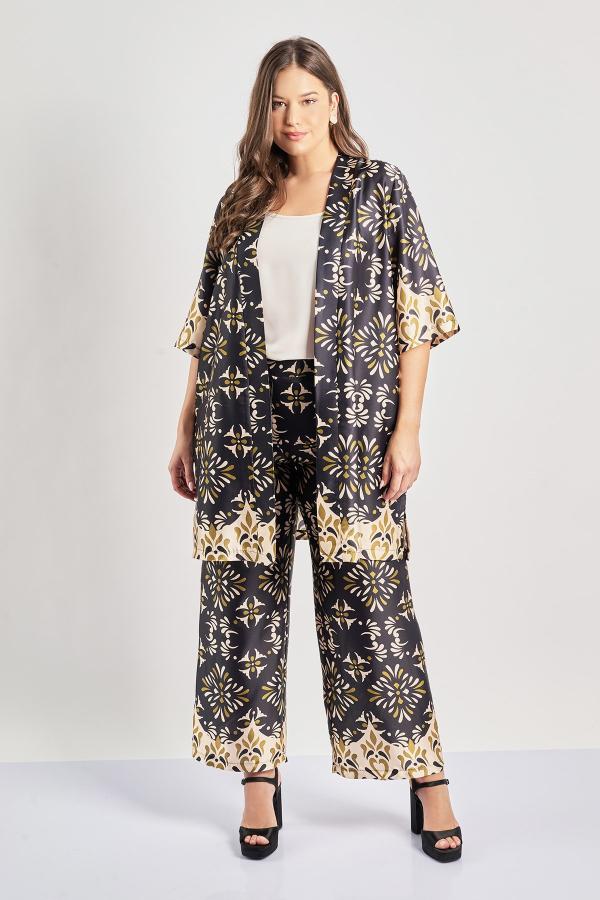 Παντελόνα σε γεωμετρικό εμπριμέ σατινέ