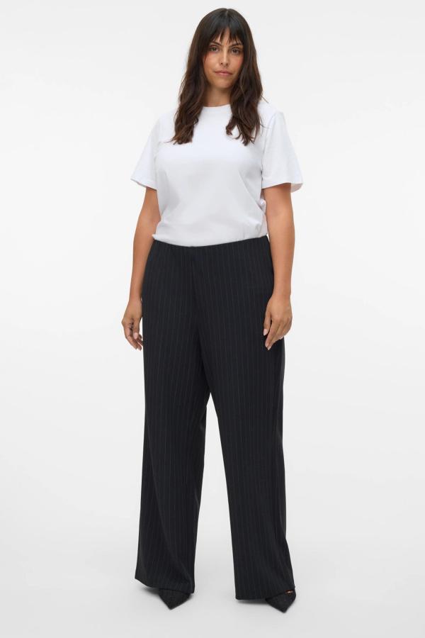 Ριγέ παντελόνι σε άνετη γραμμή VERO MODA
